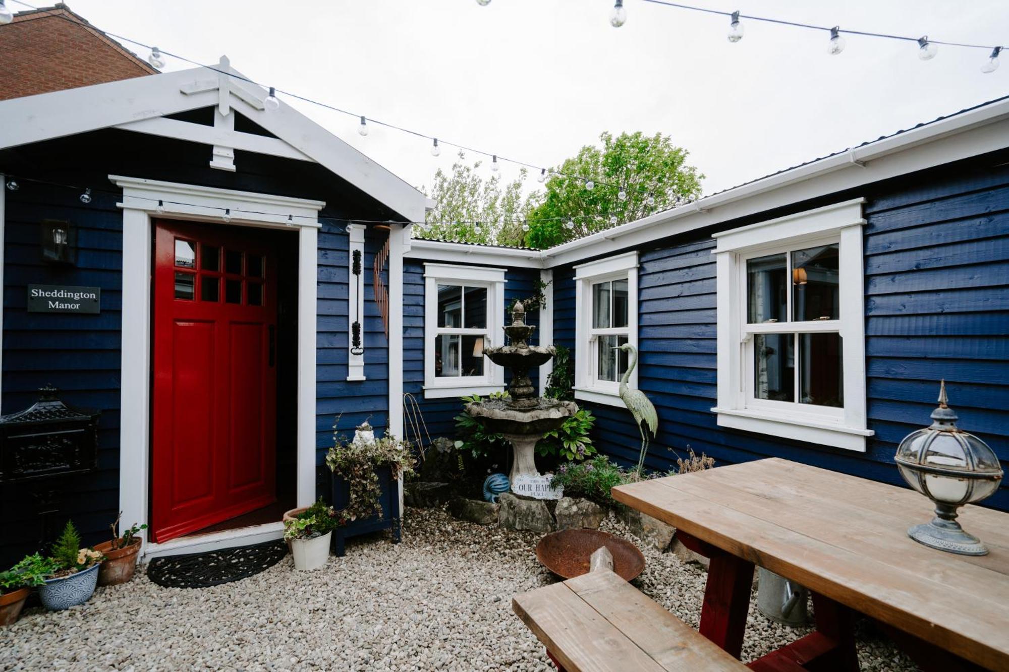 Sheddington Manor - 2 Bedroom Guest House & Cinema Belfast Exterior foto