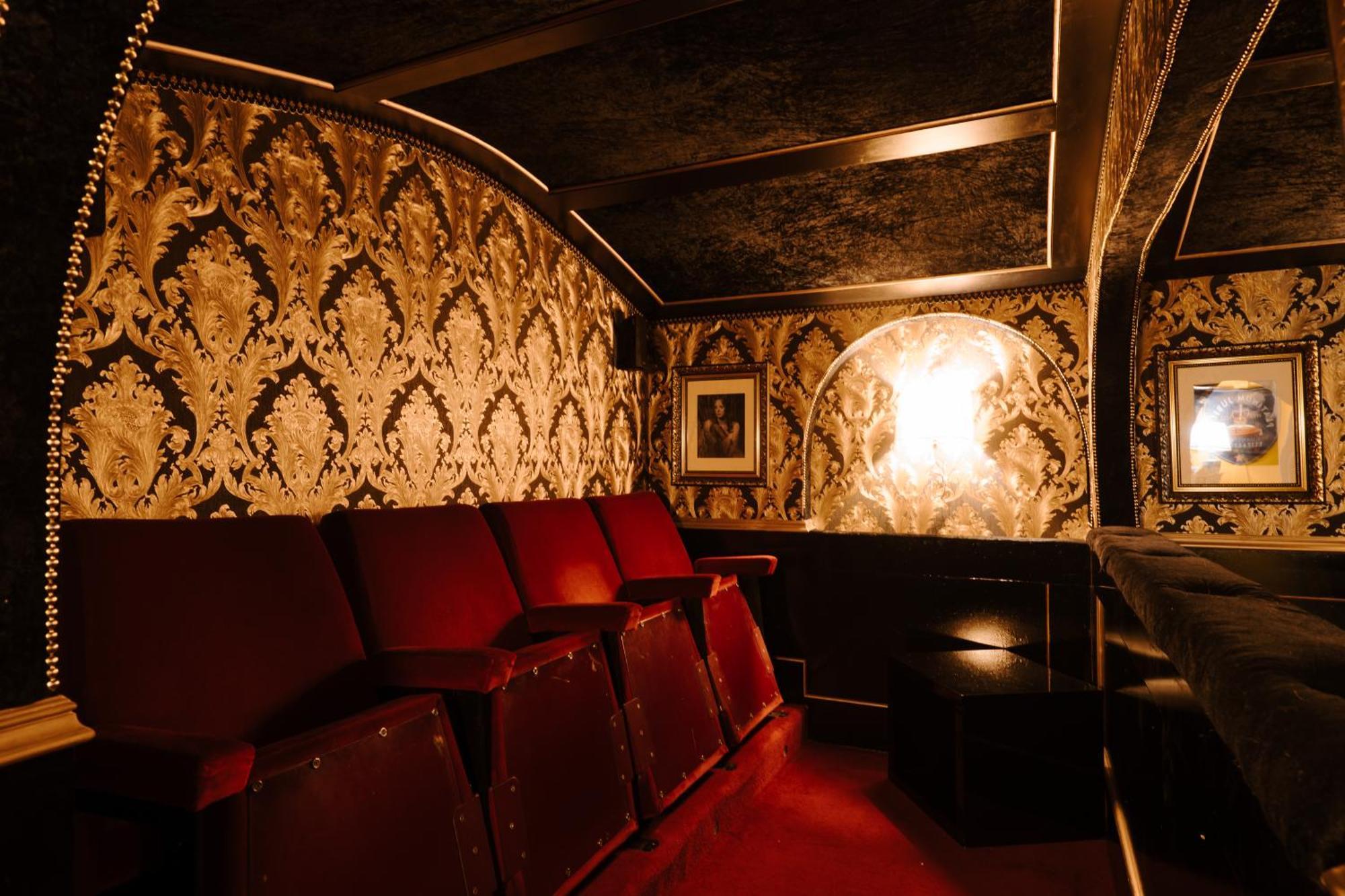 Sheddington Manor - 2 Bedroom Guest House & Cinema Belfast Exterior foto